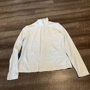 St. John Caviar White Turtleneck Long Sleeve Top